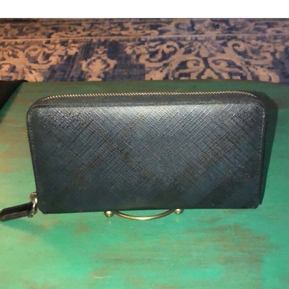 Burberry Wallet - Picture 2 of 7